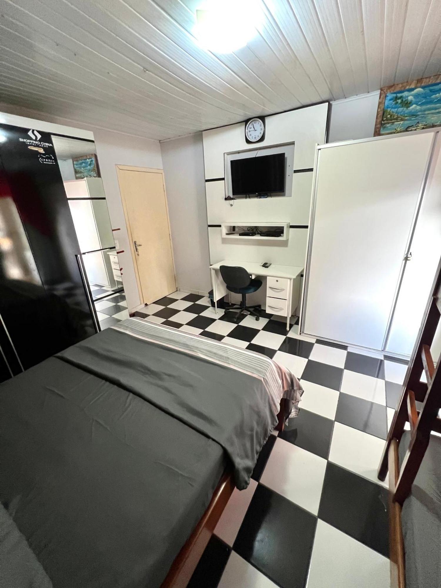 Praia Dos Ingleses, Wi-fi, Ar Condicionado, Florianopolis. Apartamento *