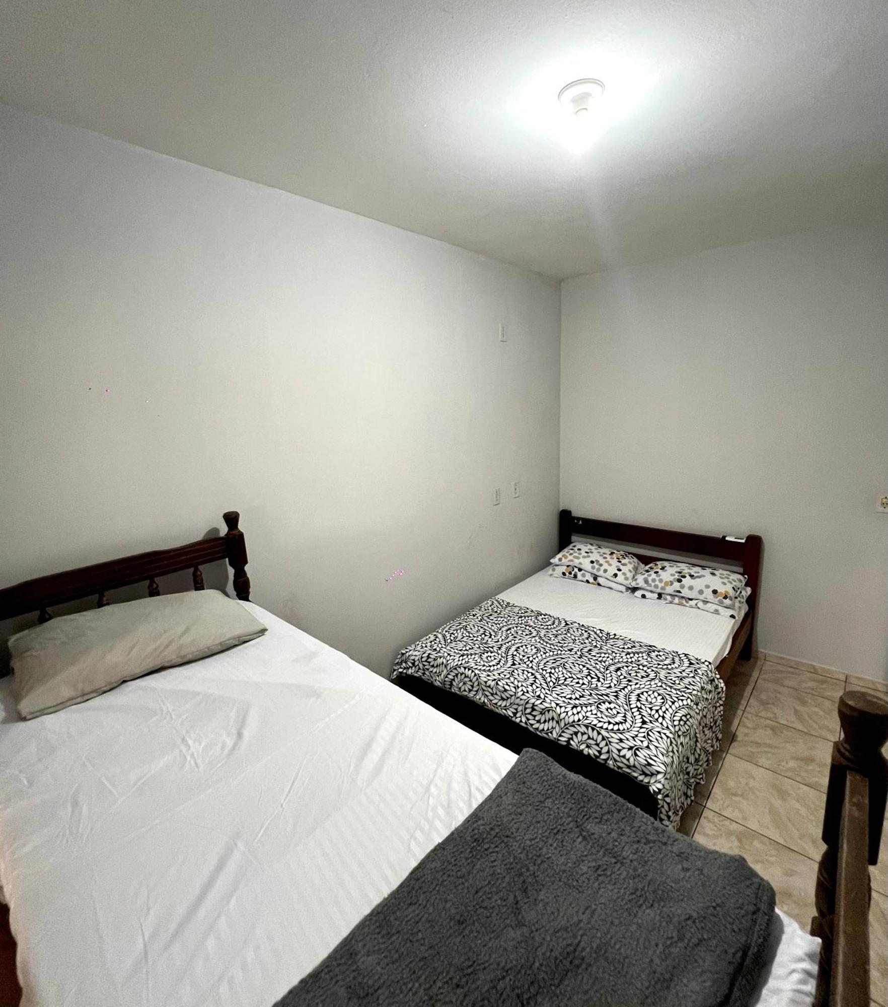 Apartamento Praia Dos Ingleses, Wi-fi, Ar Condicionado, Florianopolis. *